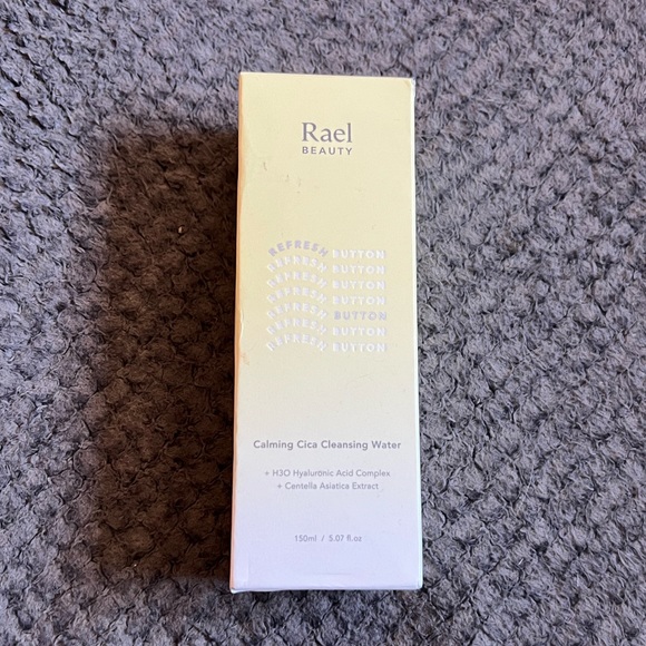 Target Skincare Rael Beauty Refresh Button Calming Cica Cleansing